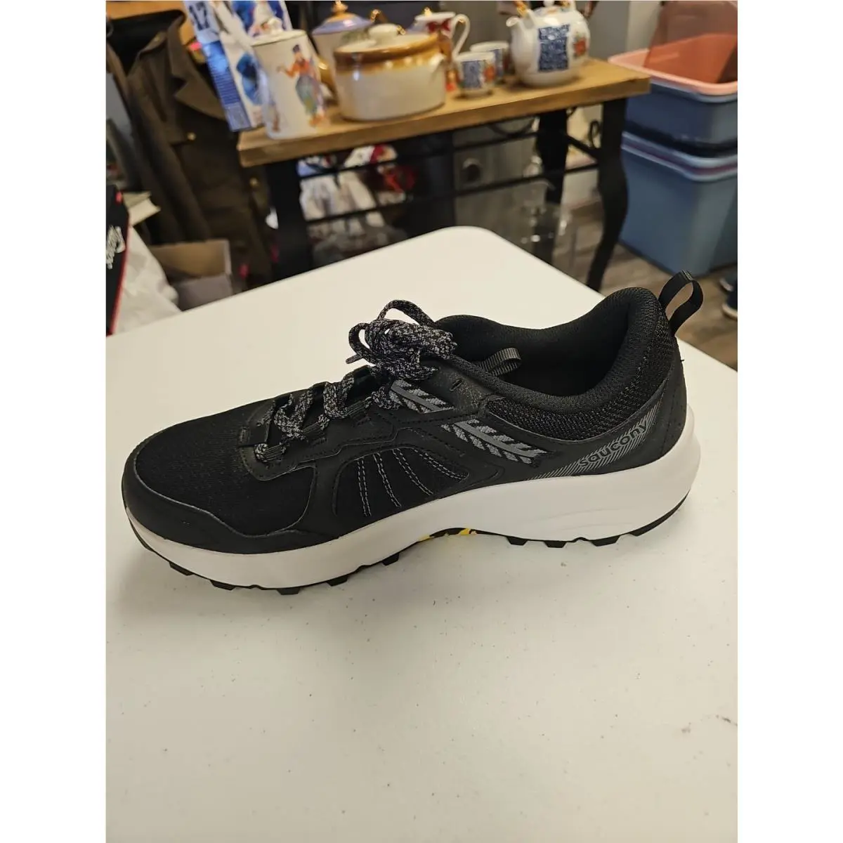 Saucony shoes - Saucony Excursion - Excursion - S20958-100 - Black 1