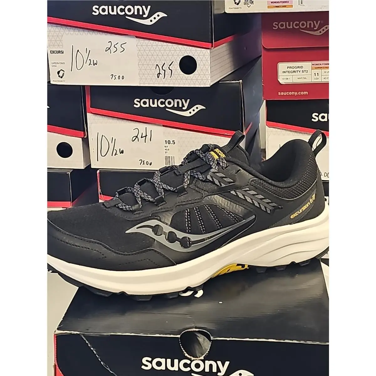 Saucony shoes - Saucony Excursion - Excursion - S20958-100 - Black 4