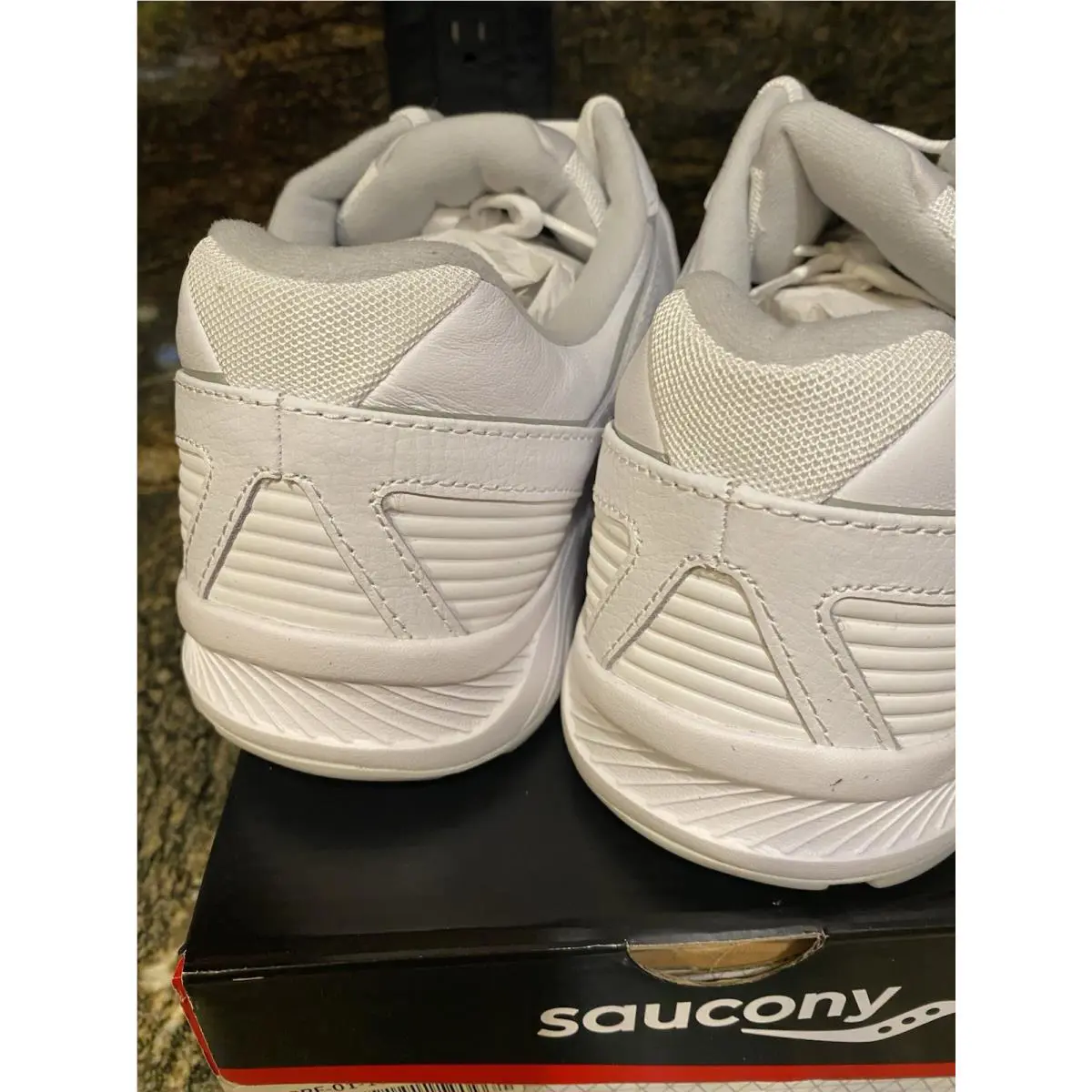 Saucony shoes - Saucony Echelon Walker 3 - Echelon Walker - White 1