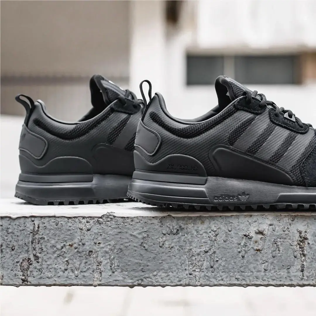 Adidas shoes - adidas Originals ZX 700 HD - Black 14