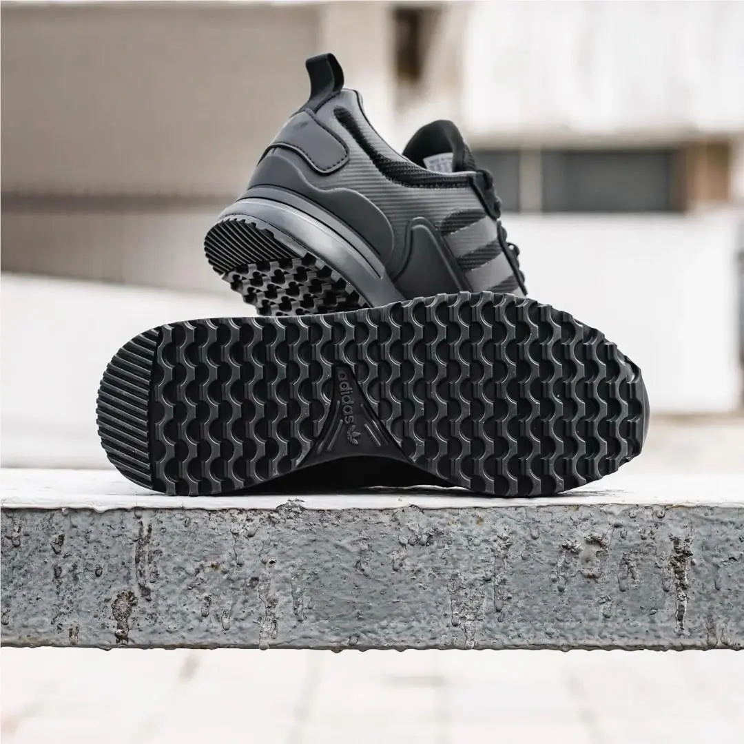 Adidas shoes - adidas Originals ZX 700 HD - Black 18