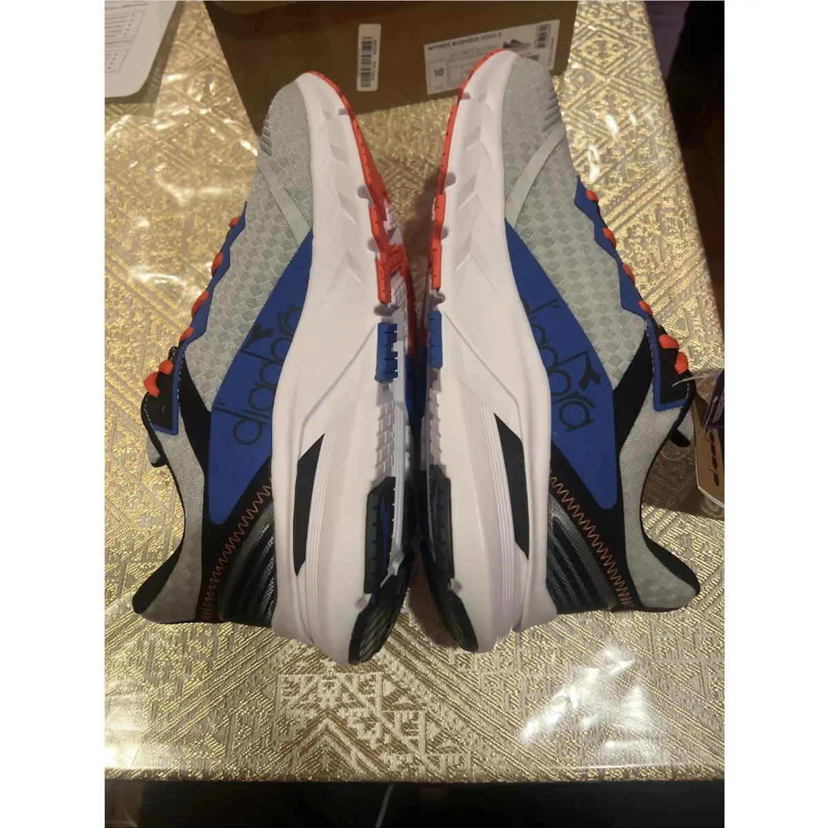 Diadora shoes - Diadora Mythos Blushield Volvo 2 - 101178071 01 C3567 - Silver / Black / White (UPC: 0193867811510) 15