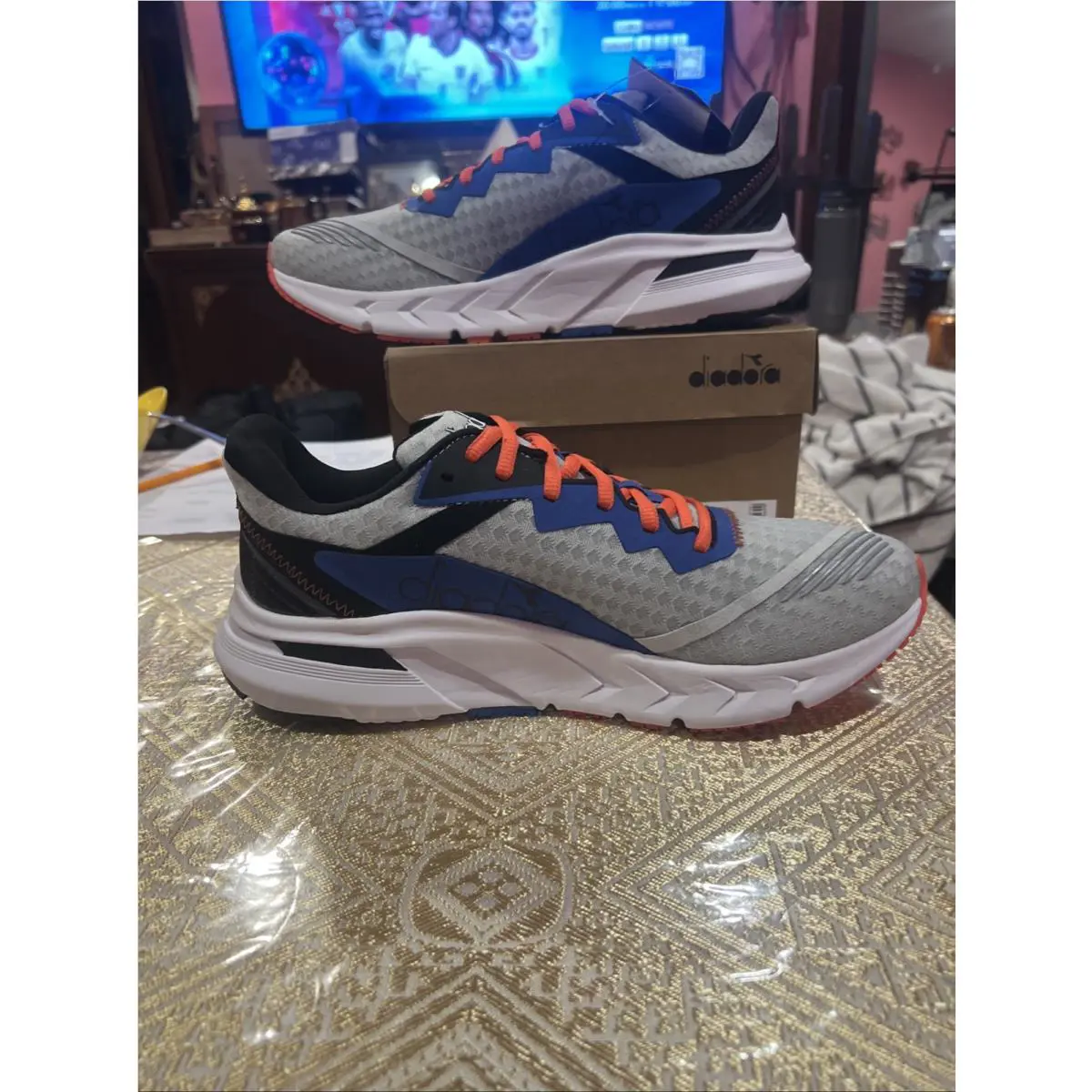 Diadora shoes - Diadora Mythos Blushield Volvo 2 - 101178071 01 C3567 - Silver / Black / White (UPC: 0193867811510) 3
