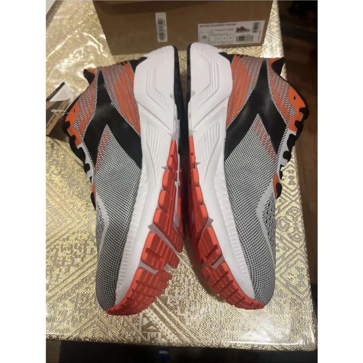 Diadora shoes - Diadora Mythos Blushield Vigore - Mythos Blushield Vigore - 101178046 01 D0009 - Silver / Black / Mandarin (UPC: 0193867808060) 13