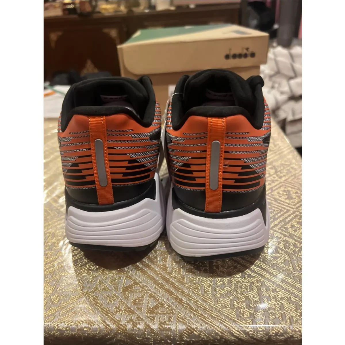 Diadora shoes - Diadora Mythos Blushield Vigore - Mythos Blushield Vigore - 101178046 01 D0009 - Silver / Black / Mandarin (UPC: 0193867808060) 15