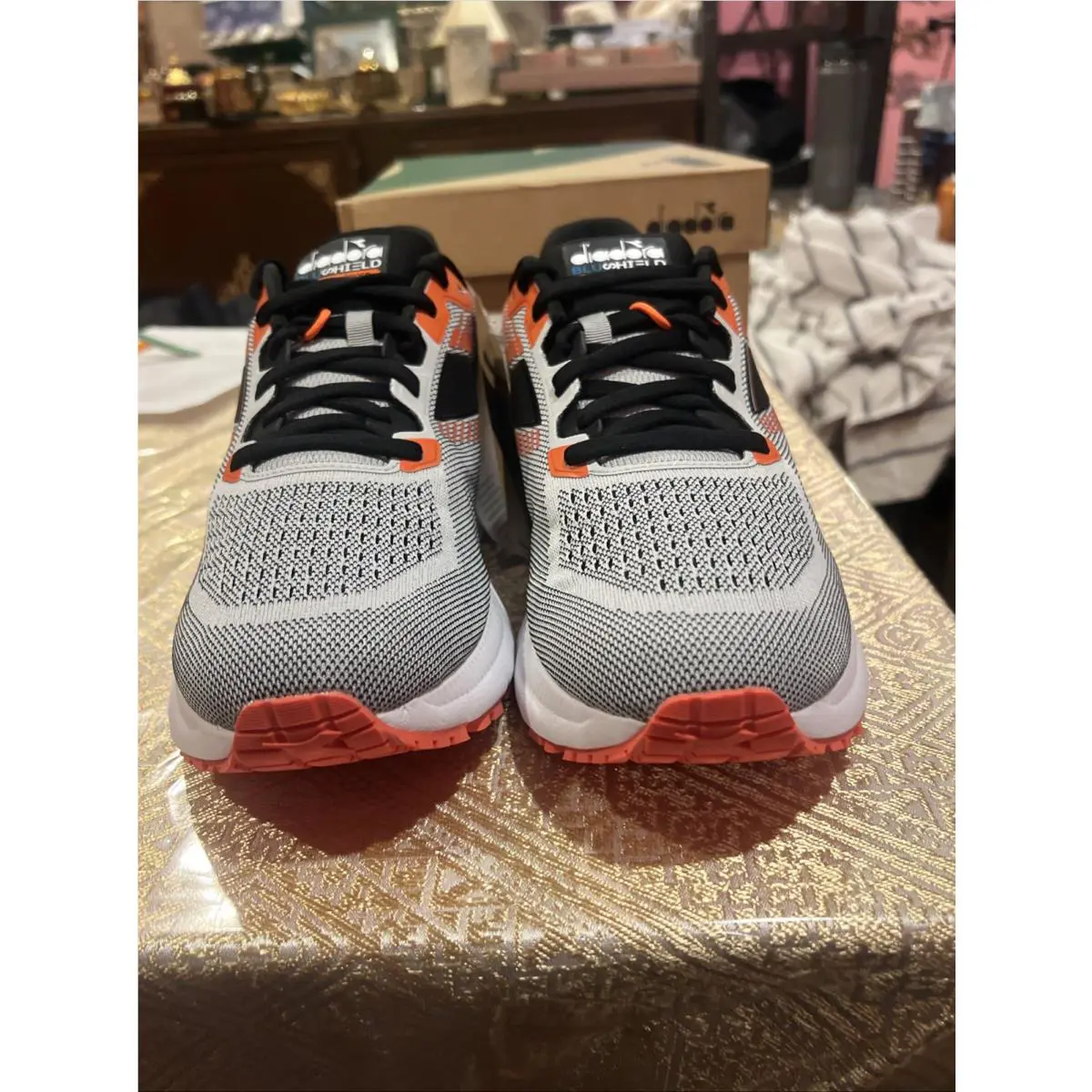 Diadora shoes - Diadora Mythos Blushield Vigore - Mythos Blushield Vigore - 101178046 01 D0009 - Silver / Black / Mandarin (UPC: 0193867808060) 16