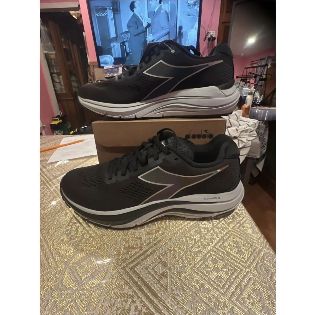 Diadora shoes - Diadora Mythos Blushield 7 Vortice Running - 101178055-C0787 - White / Black / Turkish Sea (UPC: 0193867804222) 0