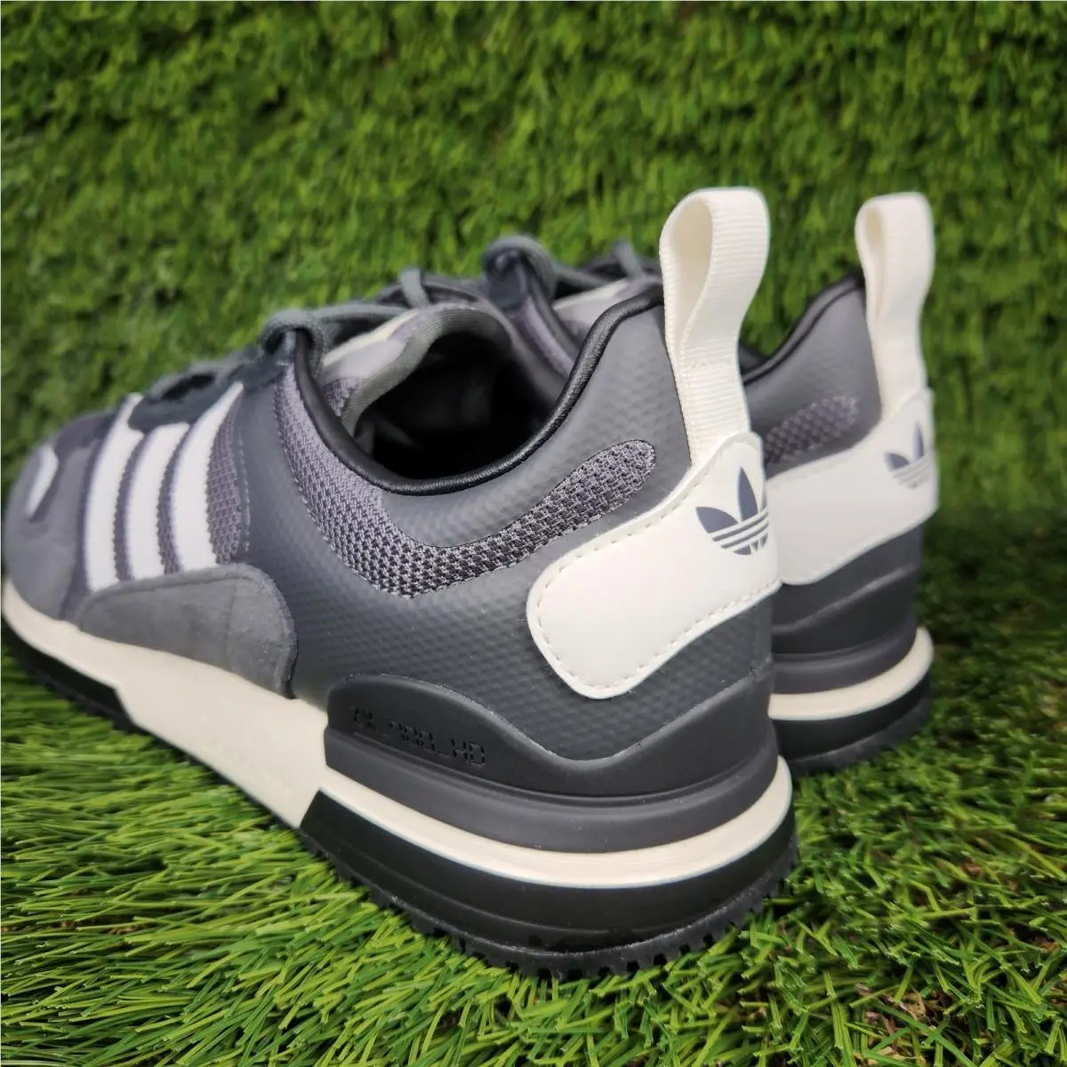 Adidas shoes - adidas Originals ZX 700 HD - HO1851 - Gray 1