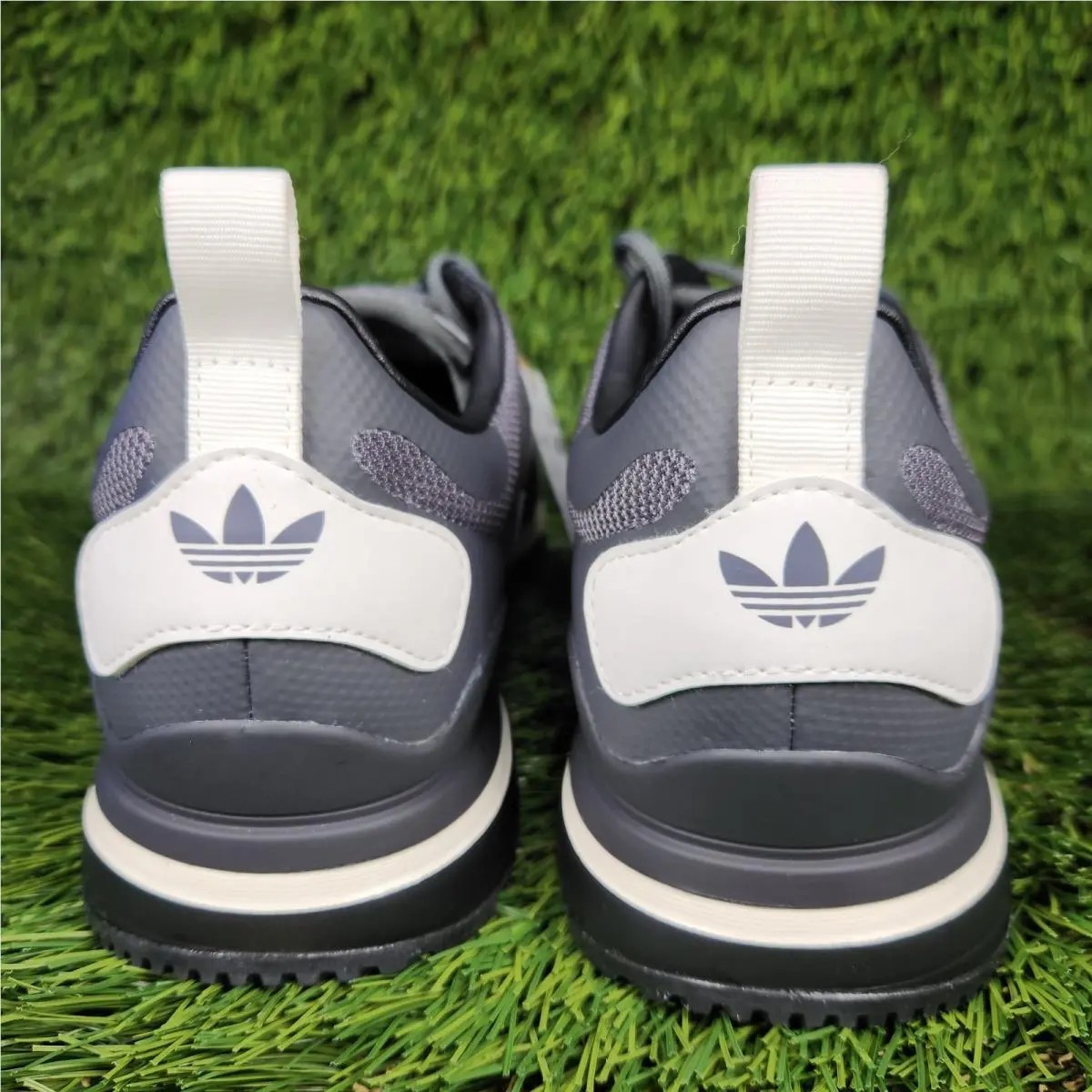 Adidas shoes - adidas Originals ZX 700 HD - HO1851 - Gray 2