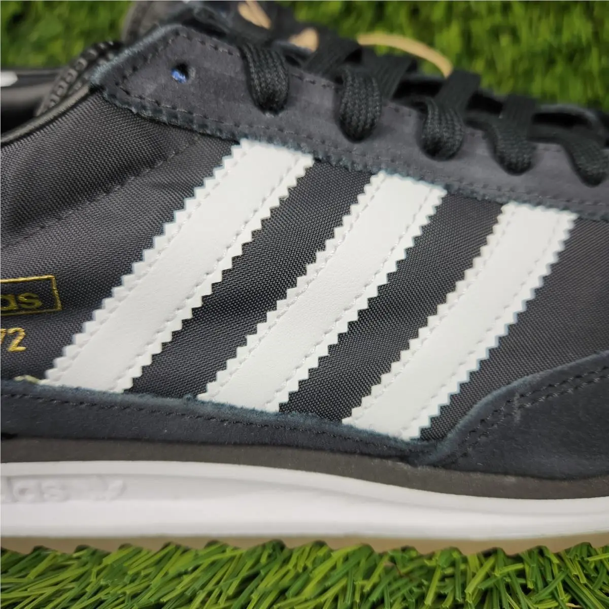 Adidas shoes - adidas SL 72 - Ji1282 - Black 3