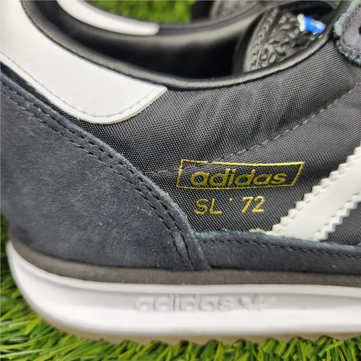 Adidas shoes - adidas SL 72 - Ji1282 - Black 11