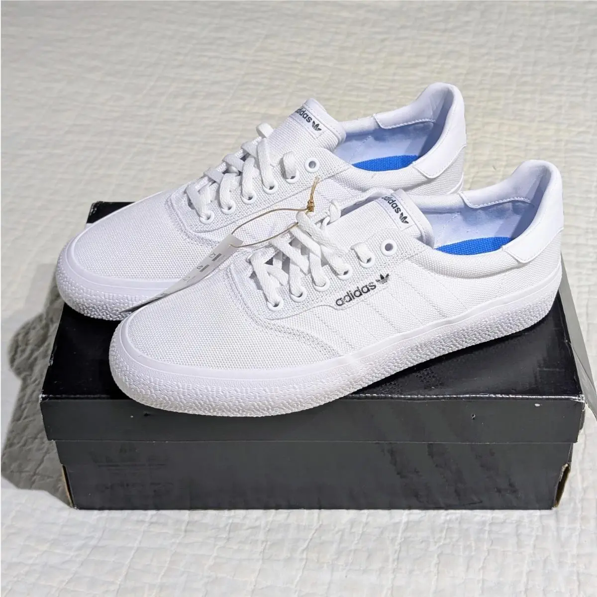 Adidas shoes - adidas 3MC - B22705 - White 0