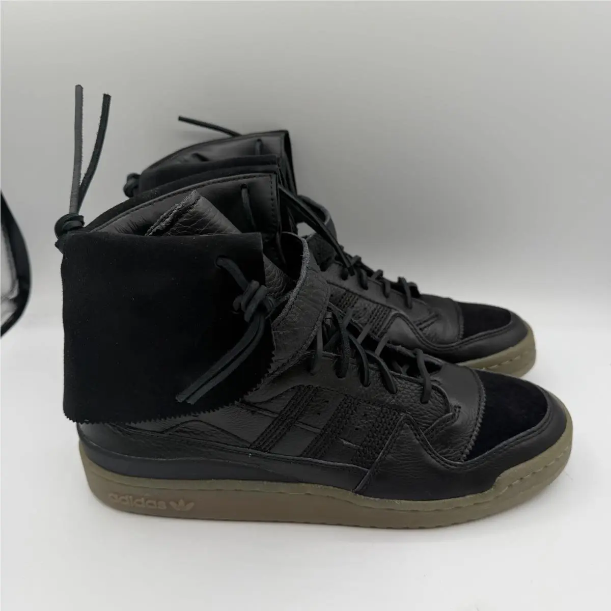 Adidas shoes - B27670 - B27670 - Black (UPC: 889767008166) 0