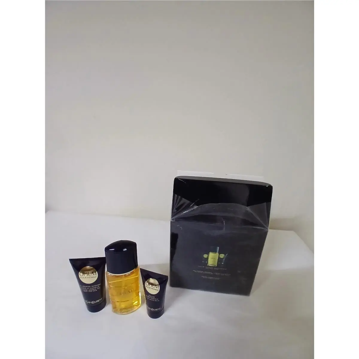 Opium 3 Pcs Set 1.6 Edt Gel Douche After Shave For Men  by Yves Saint Laurent