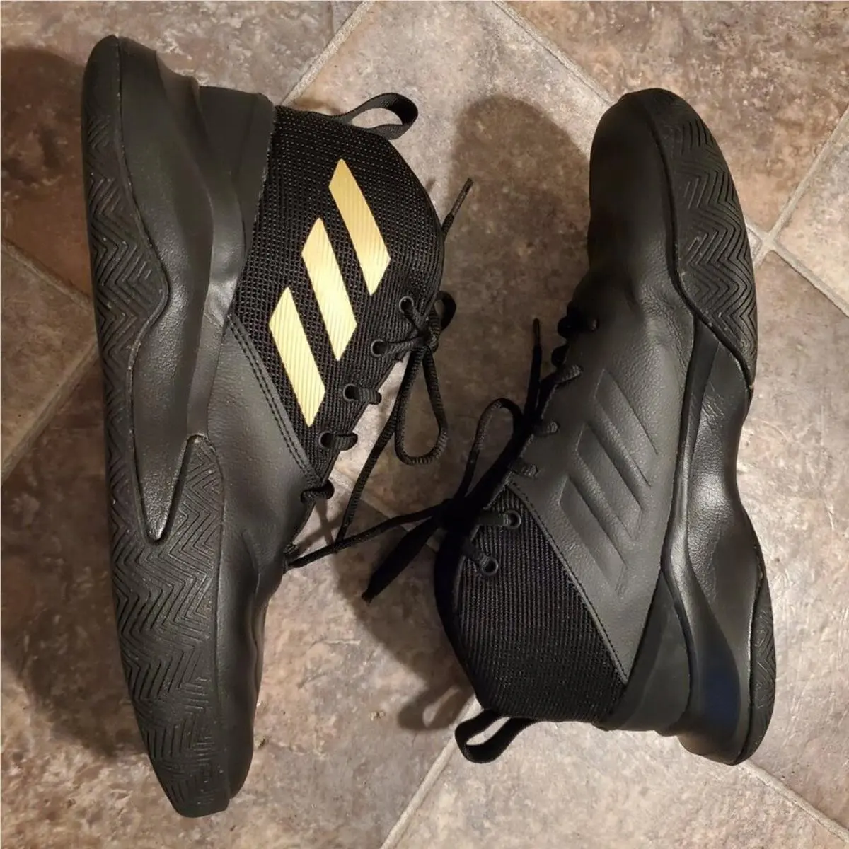 Adidas shoes - Black 2
