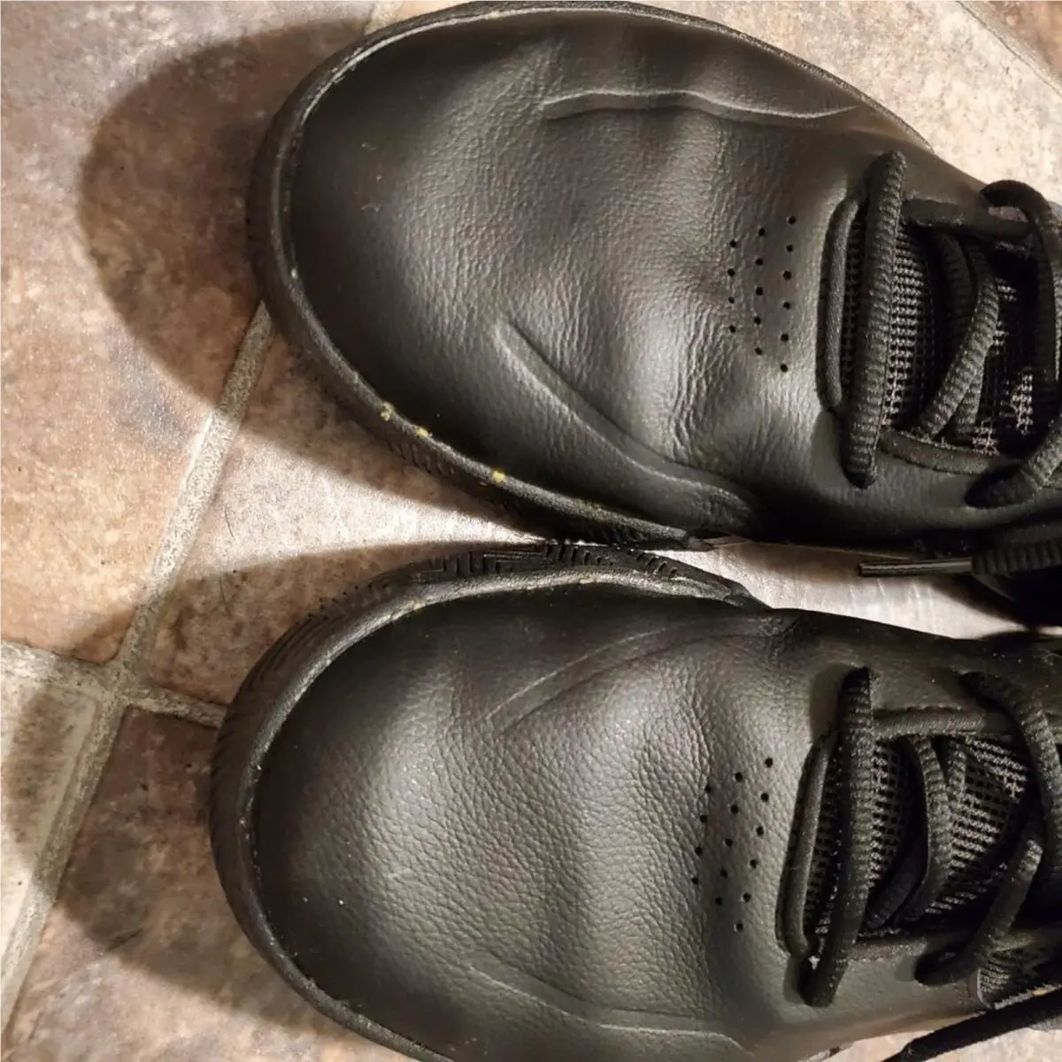 Adidas shoes - Black 4