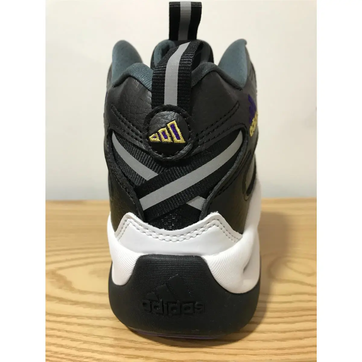 Adidas shoes - Core Black (UPC: 196466241733) 6