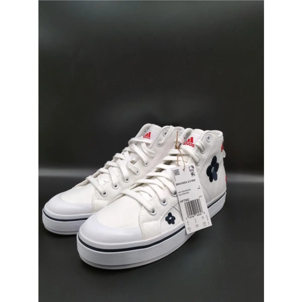 Adidas Bravada 2.0 Mid Canvas Active Retro Trainer HP7982 Daisy/red/white/blue