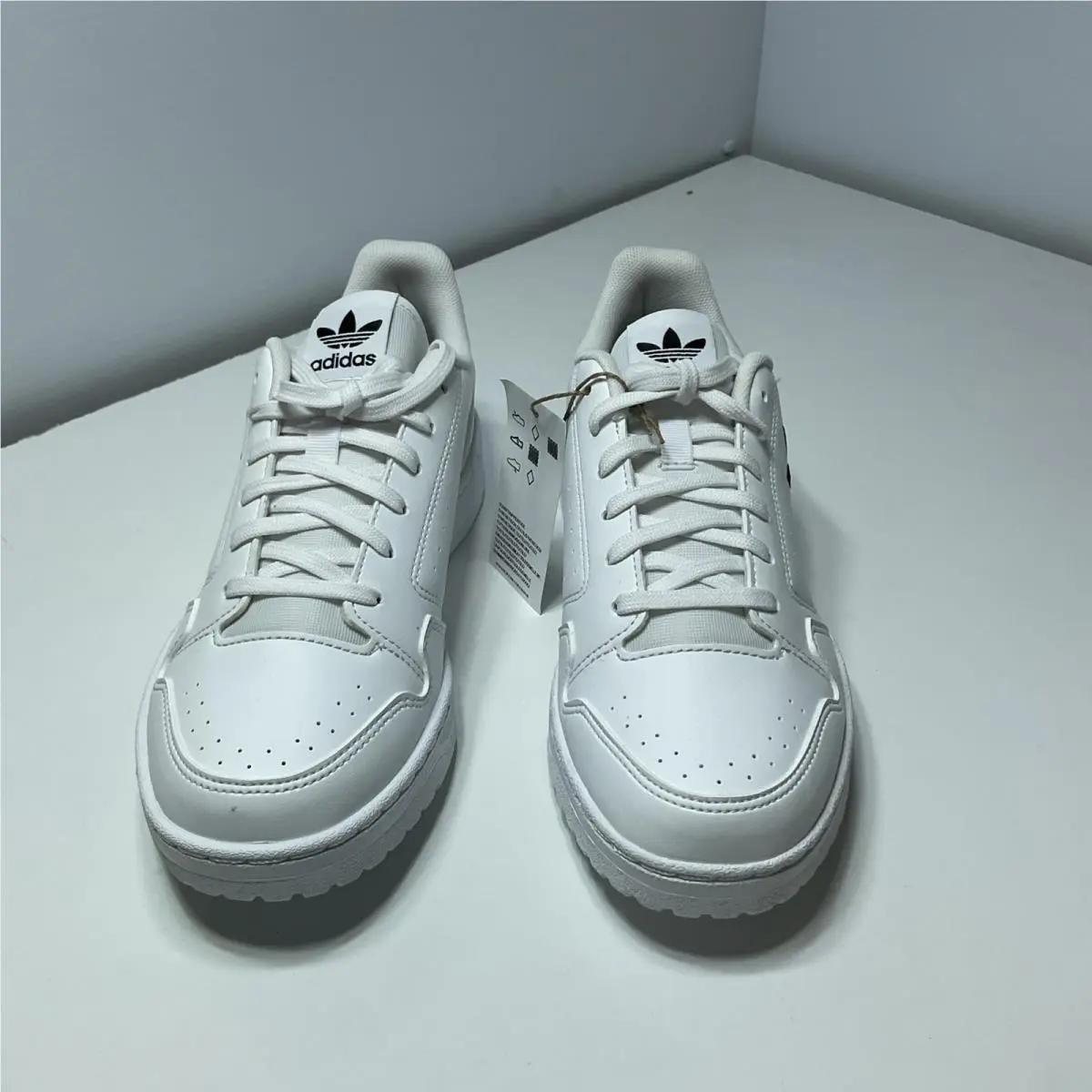 Adidas shoes - White 0