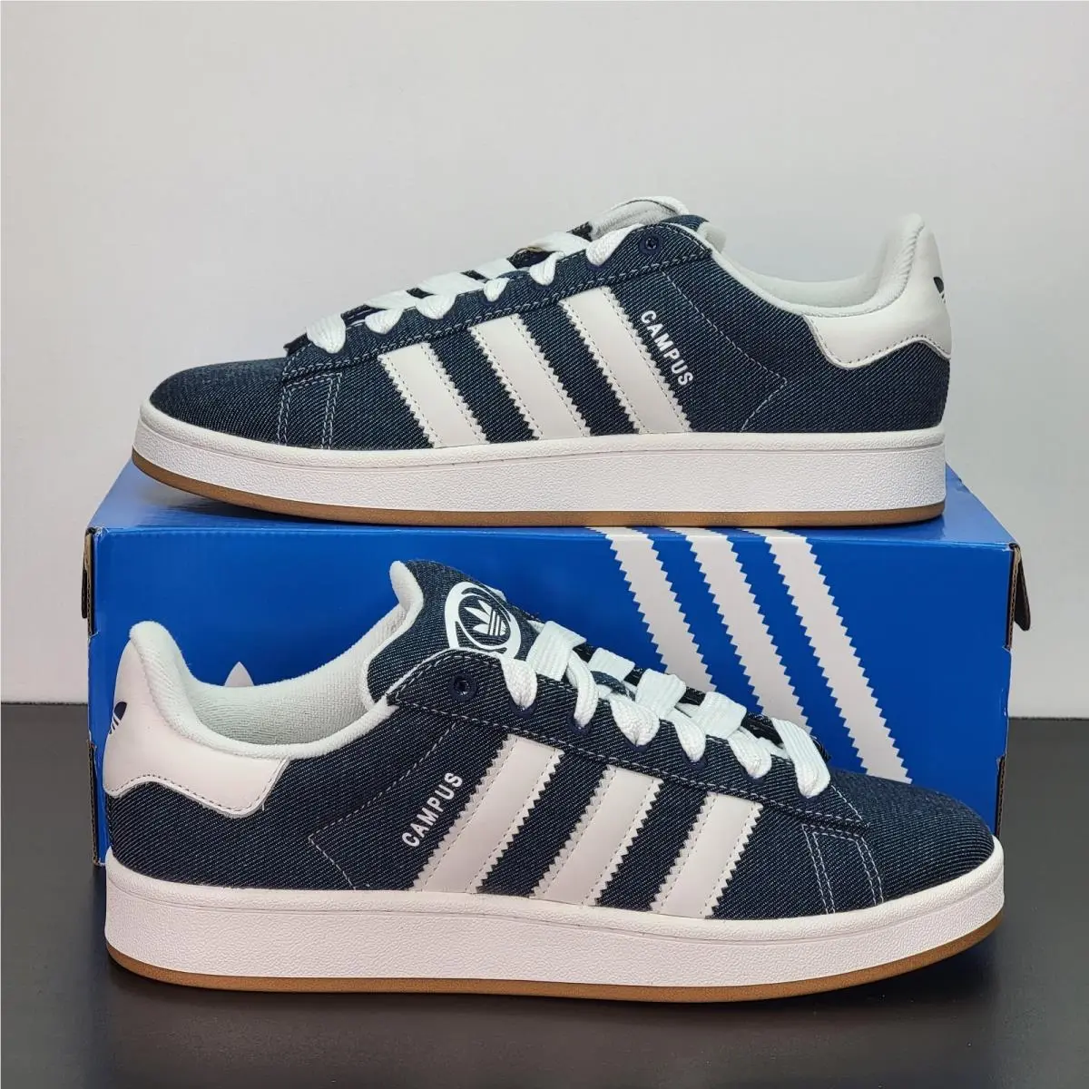 Adidas Campus Men`s Size 10 Athletic Running Shoes Blue White Casual Sneakers