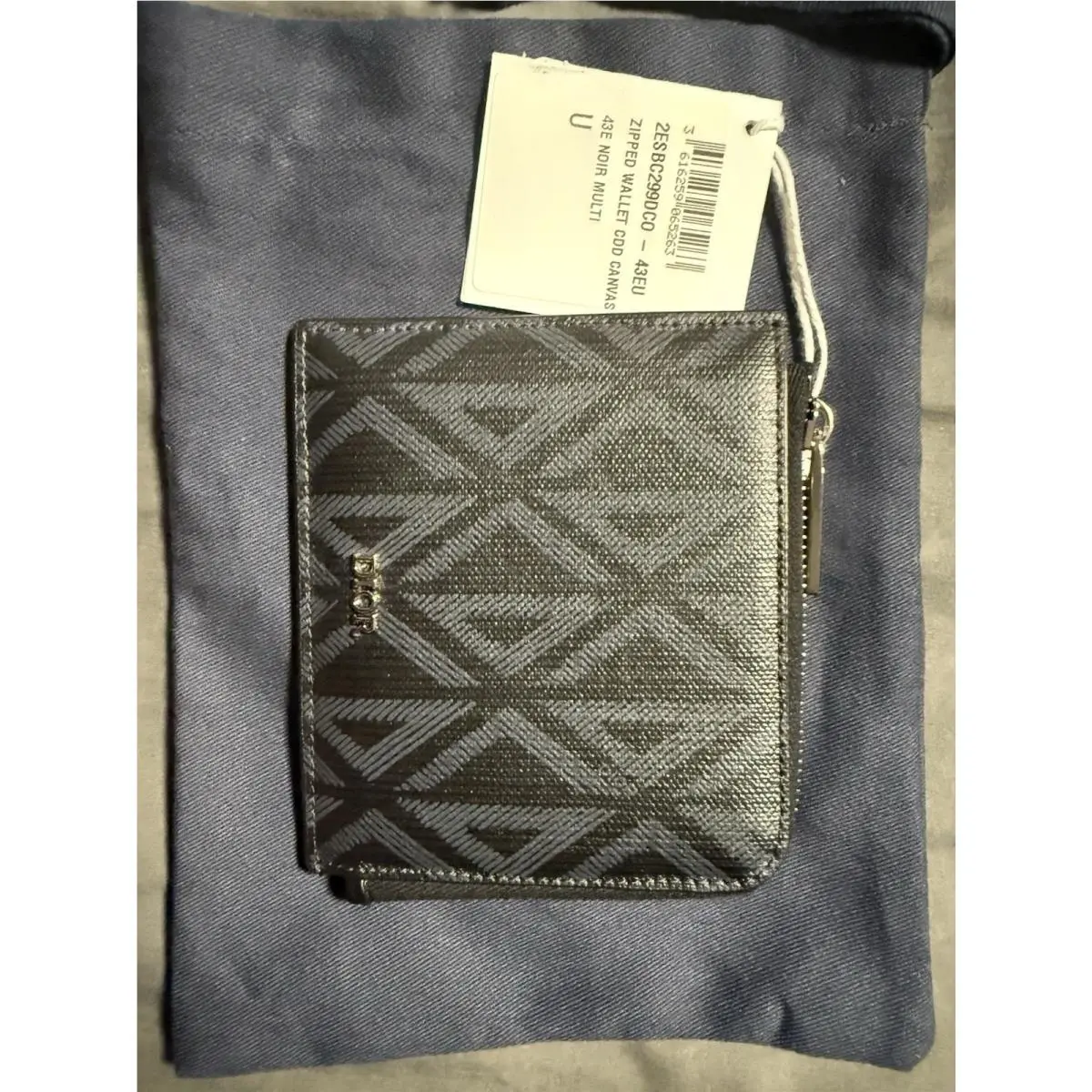 Authenticated Christian Dior Cd Diamond Compact Wallet Zipped