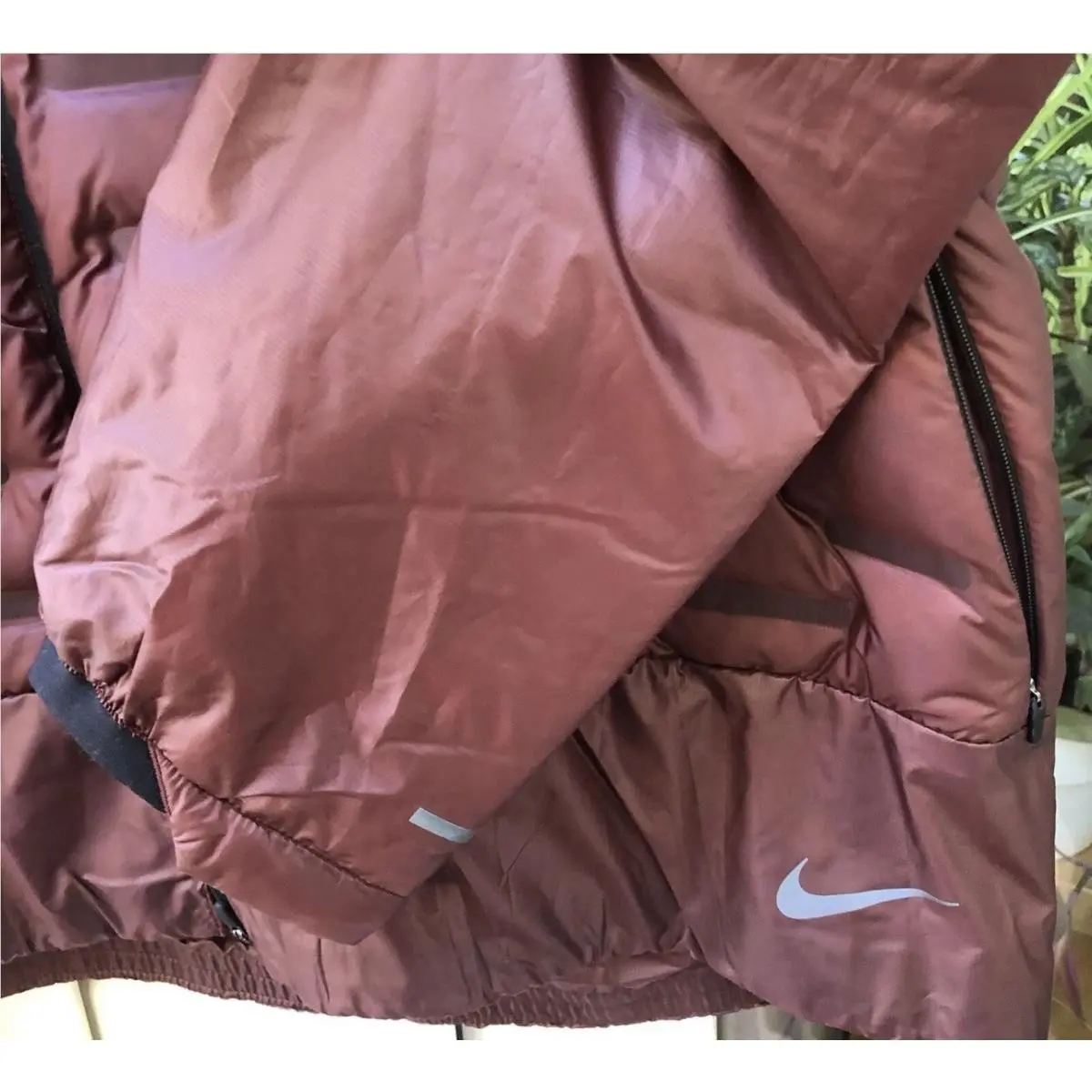 Nike clothing - Nike AeroLoft - AeroLoft - CU7792624 - Maroon 2