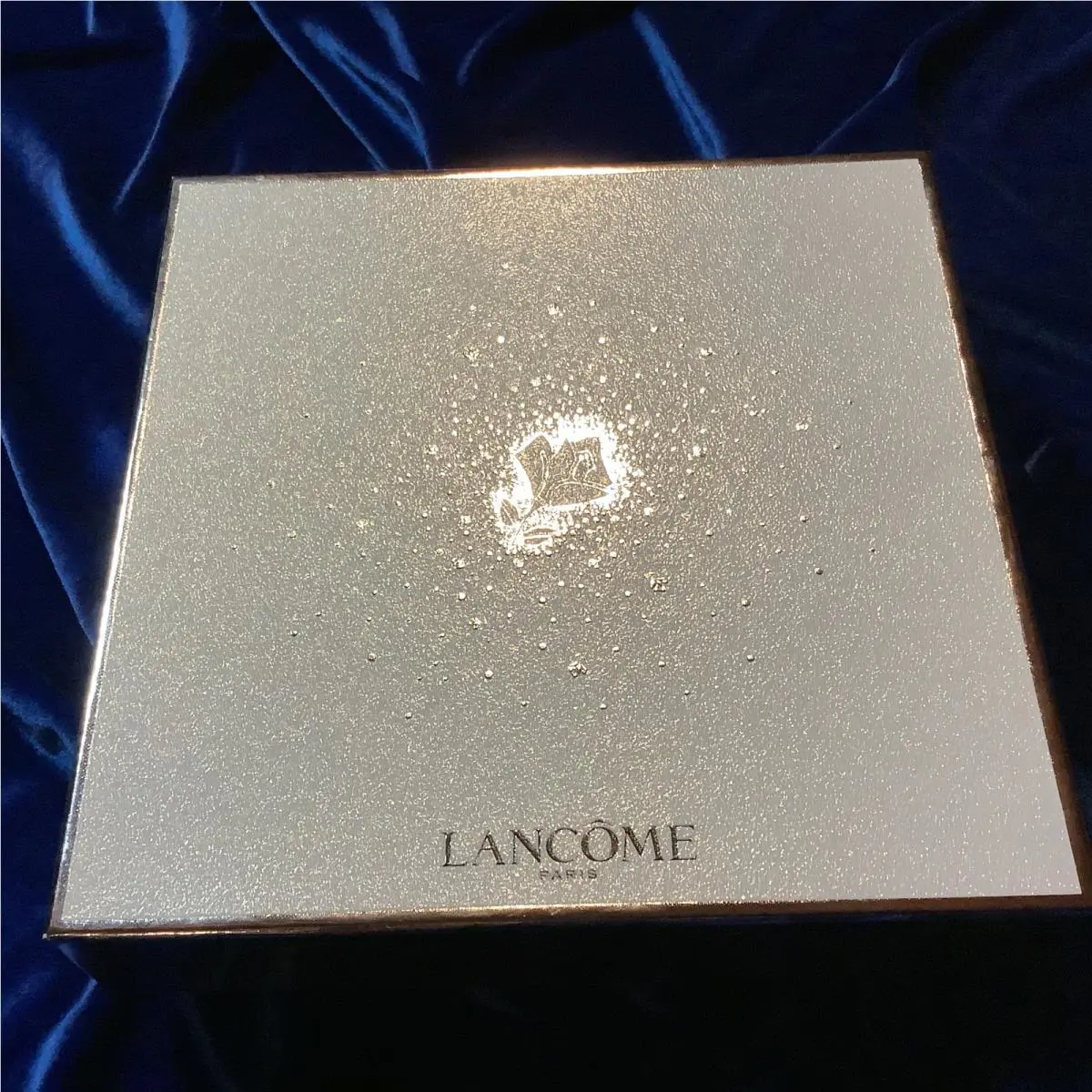 Lancome La Vie Est Belle Gift Set - 2 Perfumes Body Lotion