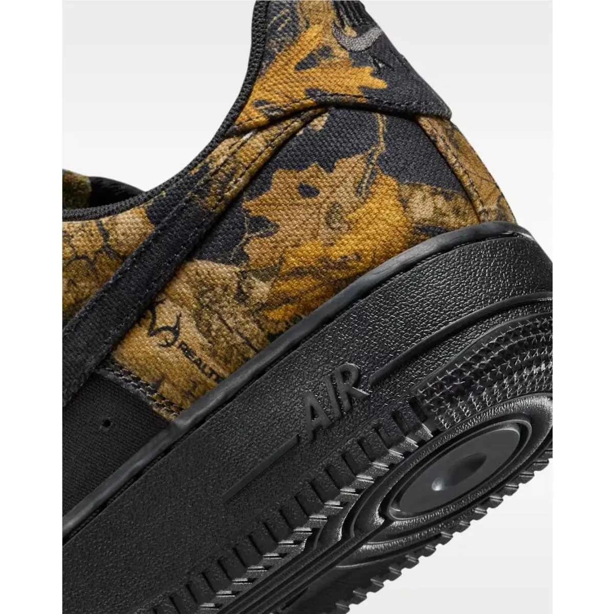 Nike shoes - Nike Air Force 1 - Air Force - IH1221-001 - Realtree Camo 4