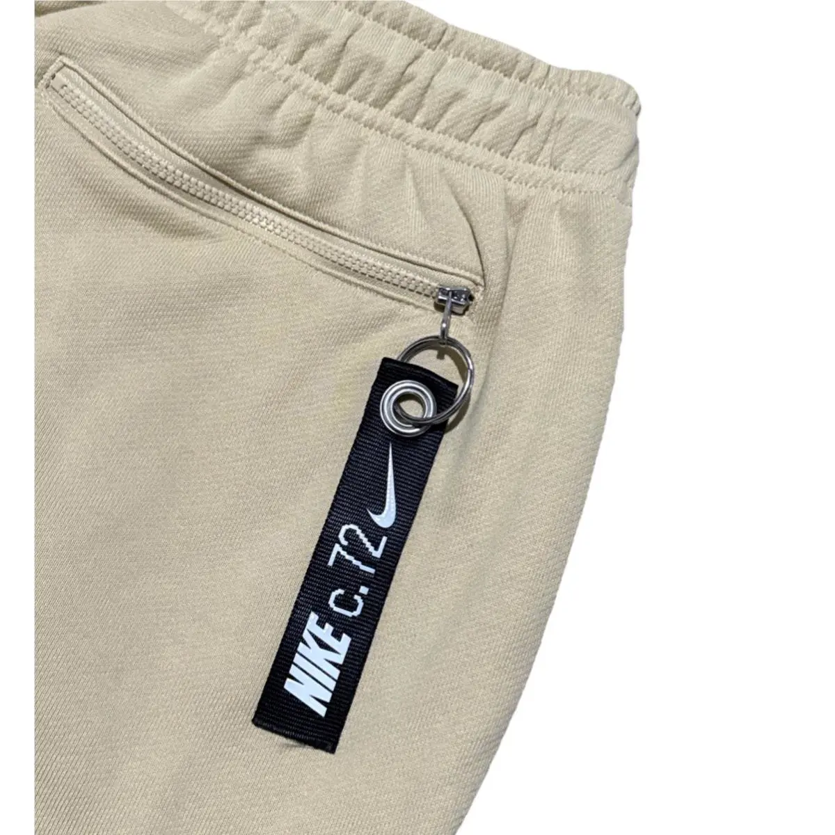 Nike clothing - Team Gold 1