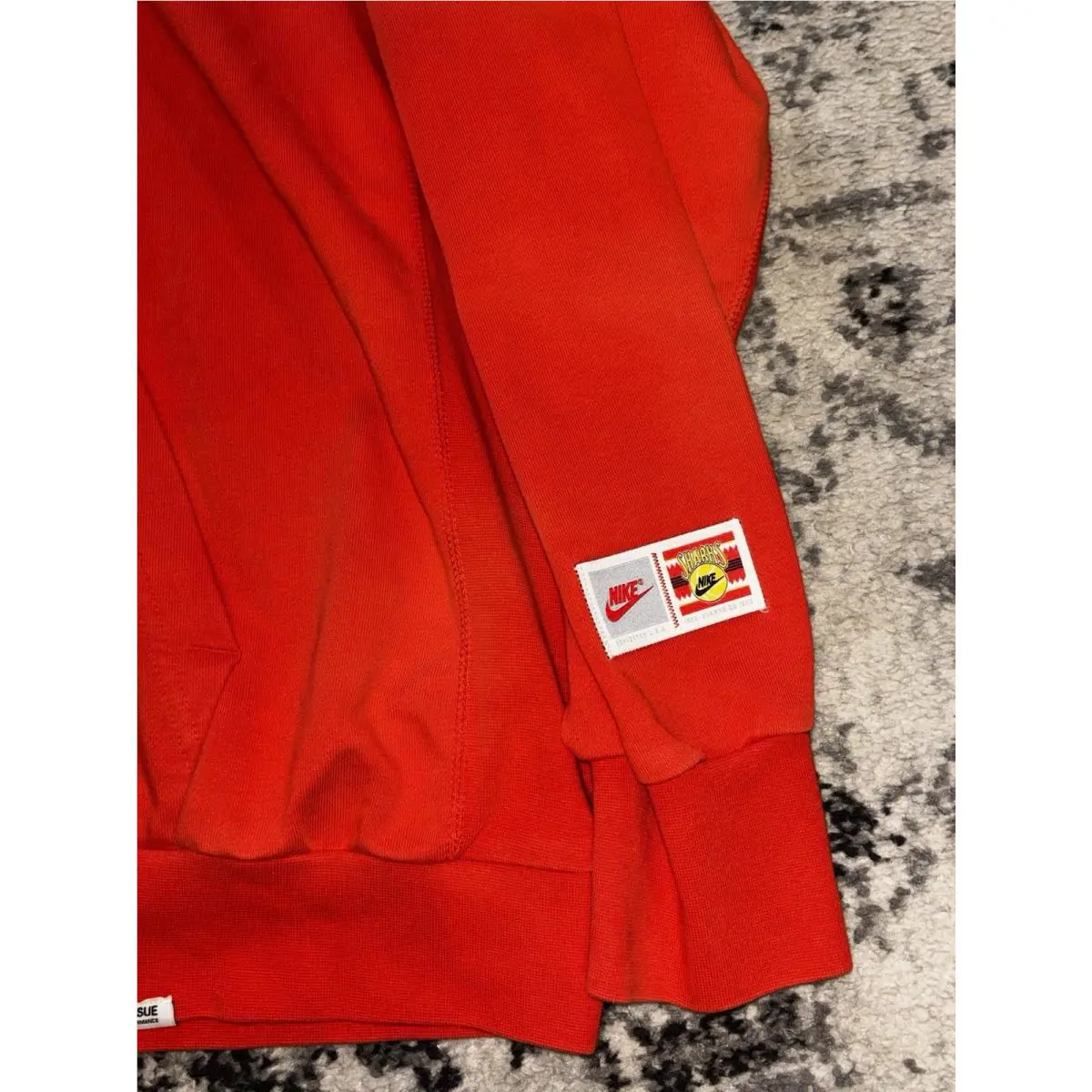 Nike clothing - Orange (UPC: 0196156239354) 3