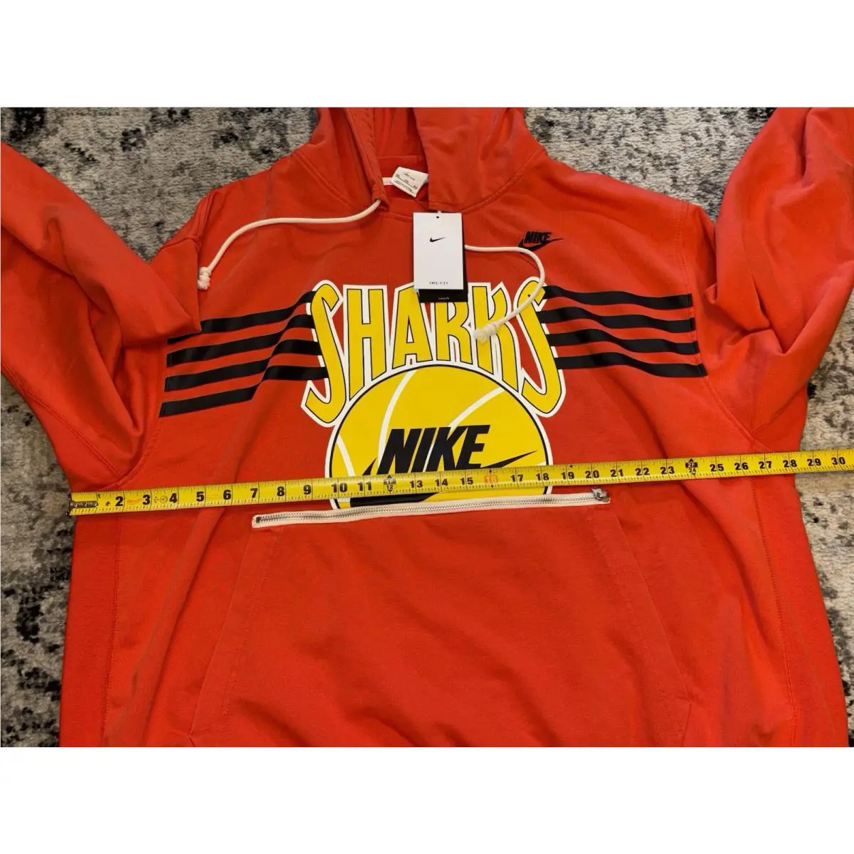 Nike clothing - Orange (UPC: 0196156239354) 4