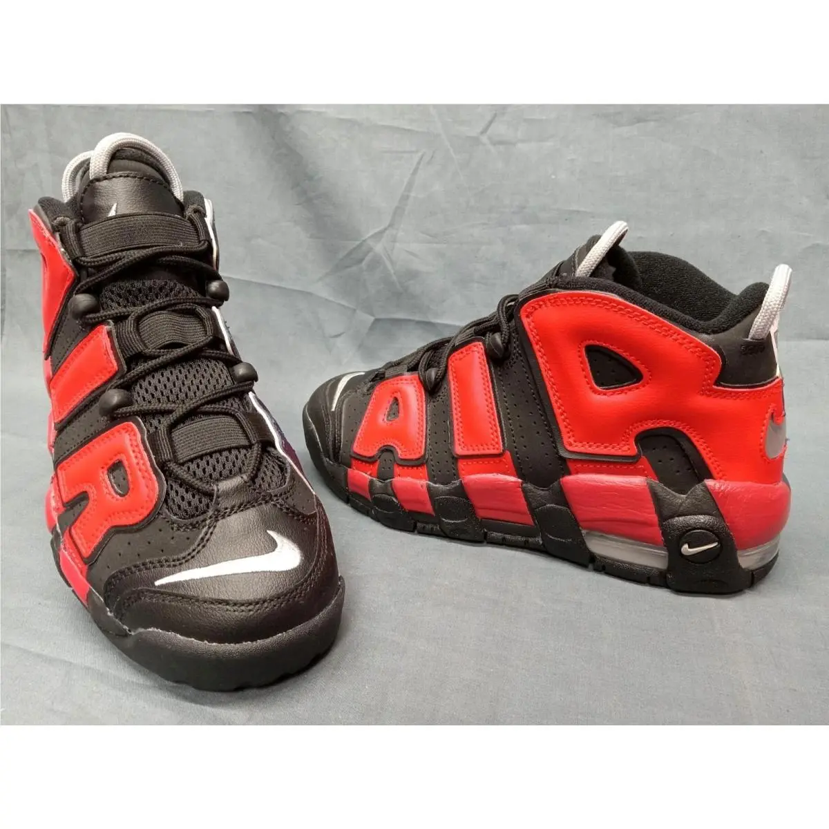Nike Air More Uptempo GS Sneakers Red Black Blue Boys Size 5.5 NO Box