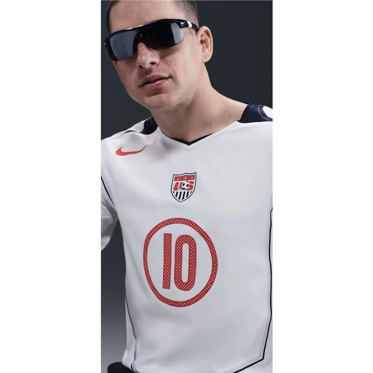 Nike clothing - White 1