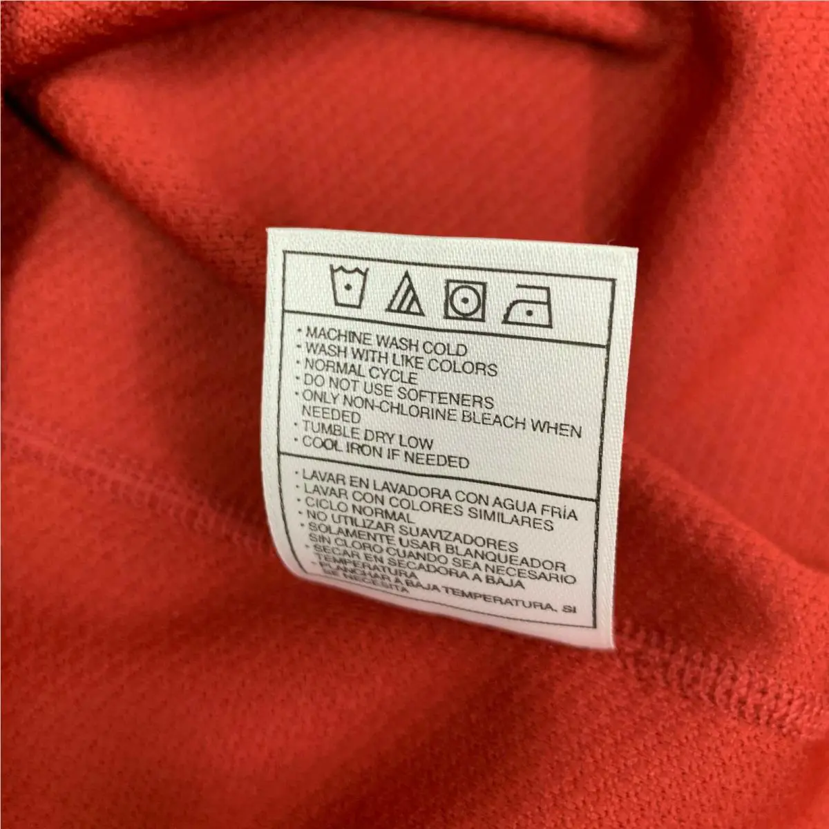 Nike clothing - Nike ACG - ACG - ACGM0821 - Red 9