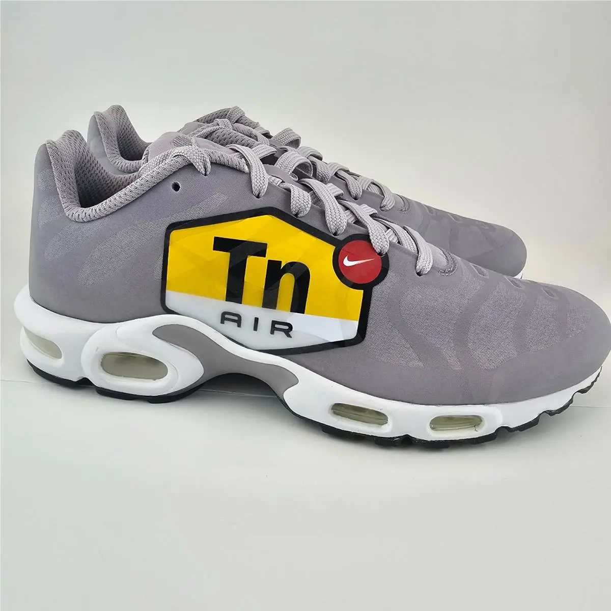 Nike shoes - Nike Air Max Plus - Air Max Plus - AJ7181-001 - Gray (UPC: 887232809713) 3