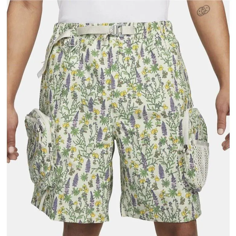 Nike Men S Acg “snowgrass” Aop Cargo Shorts Light Bone Summit White DN3947-072