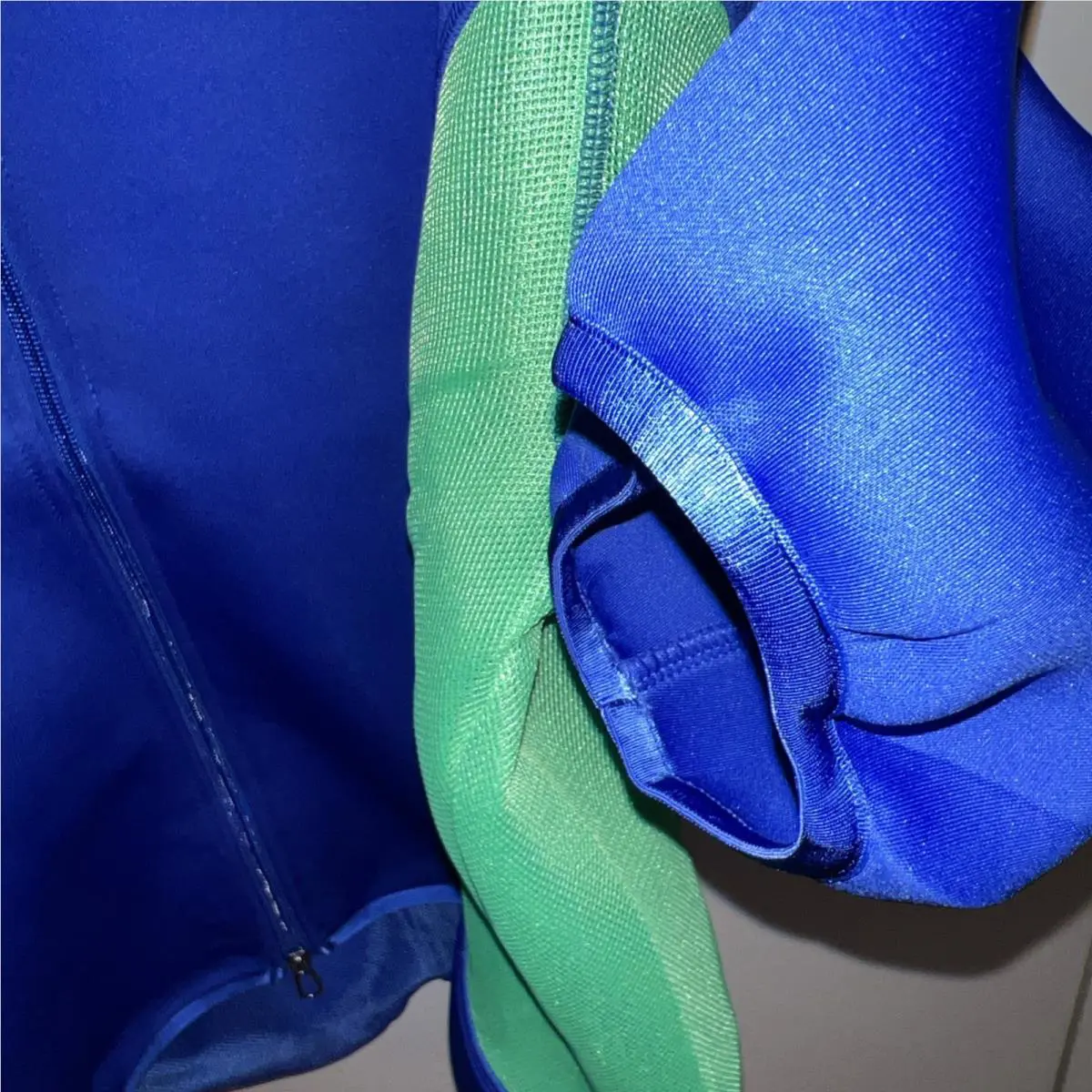 Nike clothing - Hyper Royal/Green Shock/Hyper Pink/Green Shock 8