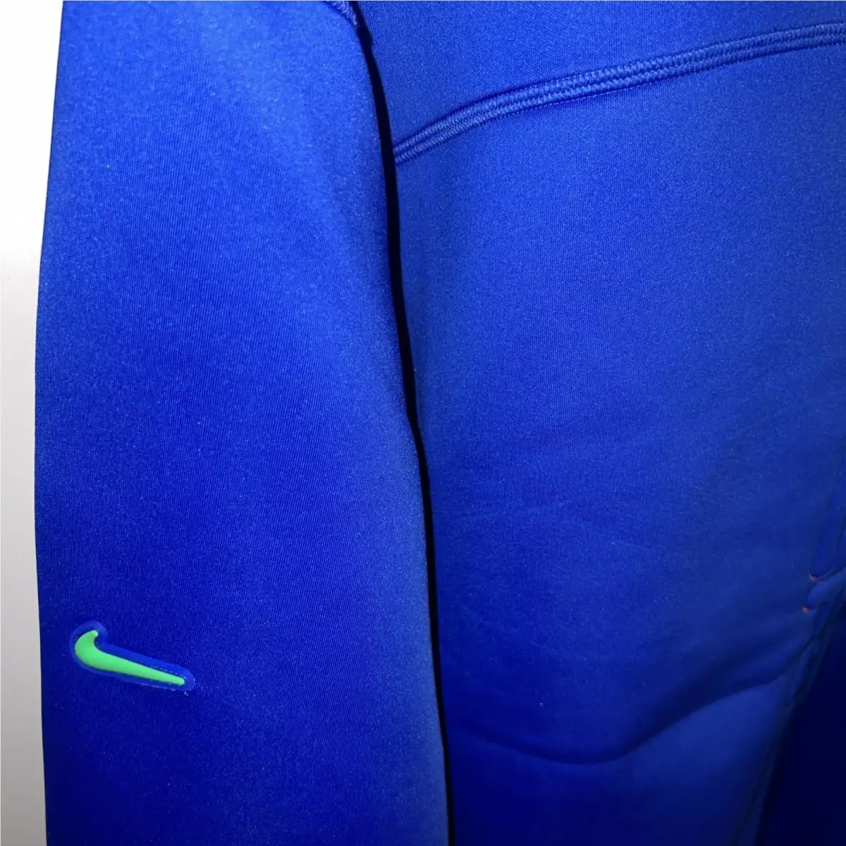 Nike clothing - Hyper Royal/Green Shock/Hyper Pink/Green Shock 15