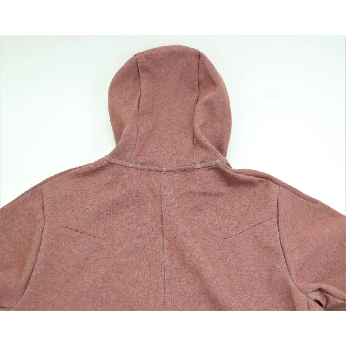 Nike clothing - Redstone 11