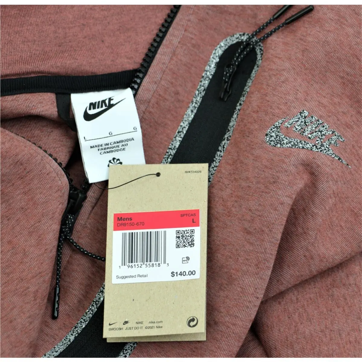 Nike clothing - Redstone 6