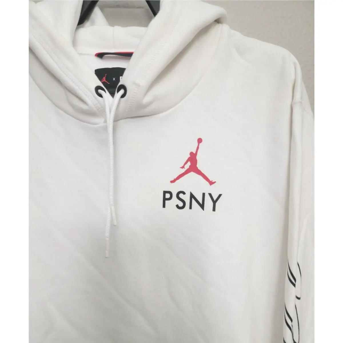 Nike clothing - AA8889-100 - AA8889-100 - White (UPC: 888412281893) 1