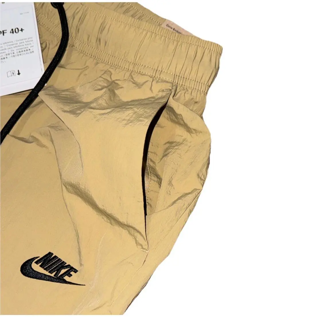 Nike clothing - Parachute Beige (UPC: 0197859980963) 0