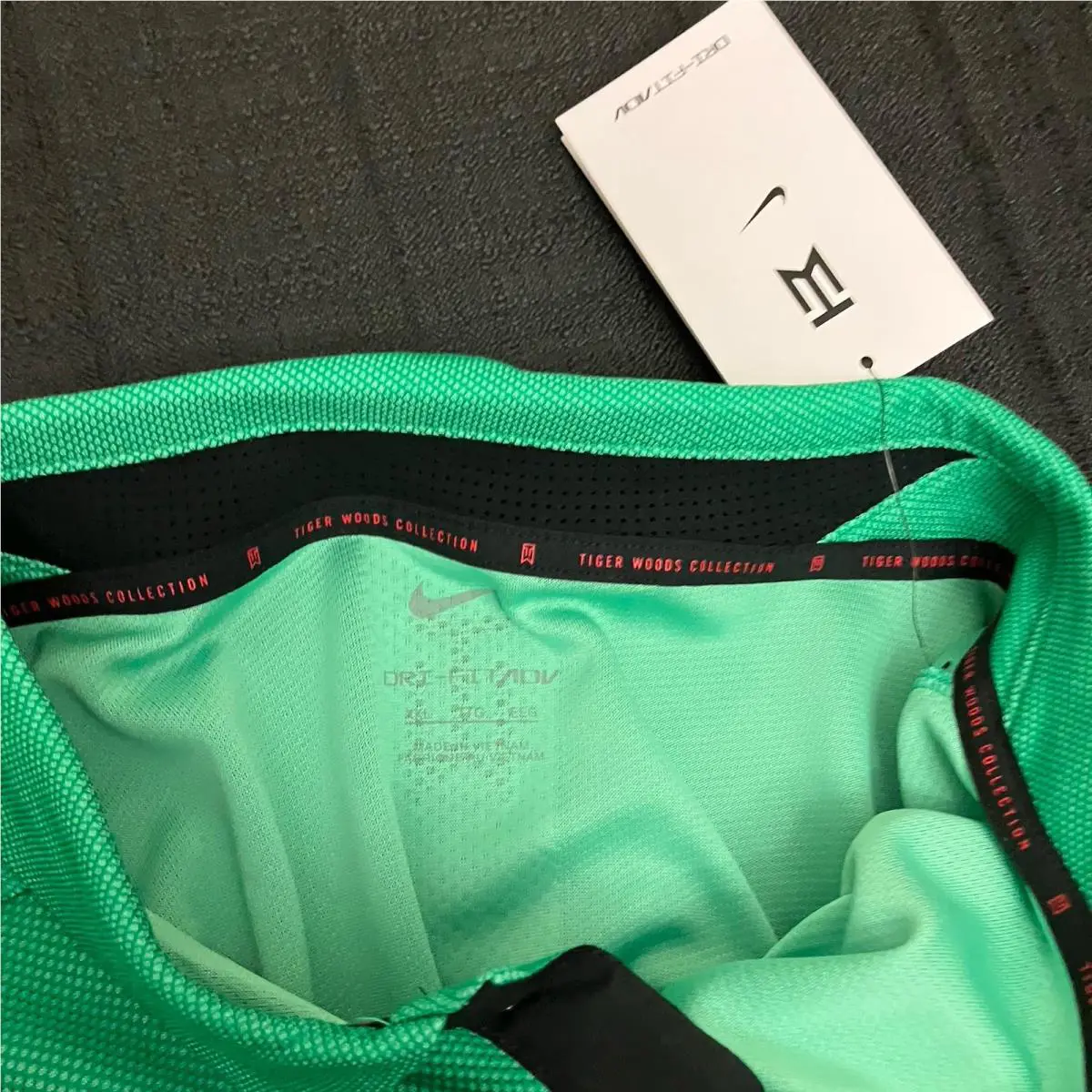 Nike clothing - Tiger Woods Dri Fit ADV Polo - Field Green Black 8