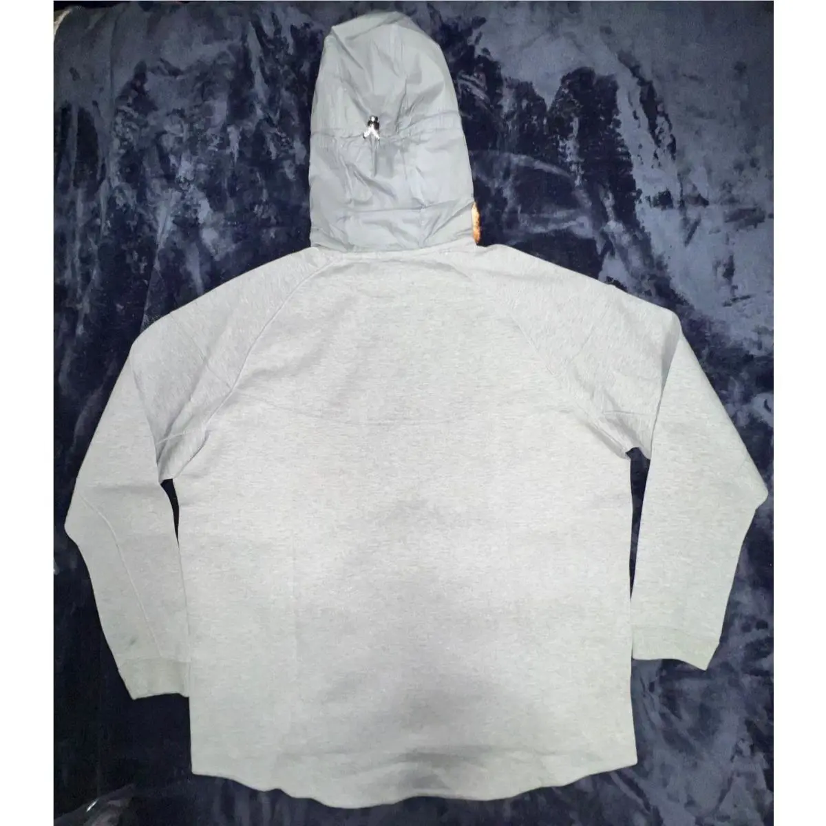 Nike clothing - Gray 1
