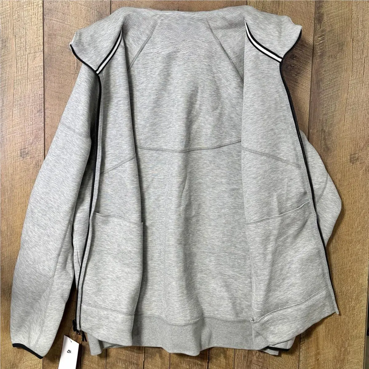 Nike clothing - Gray 0