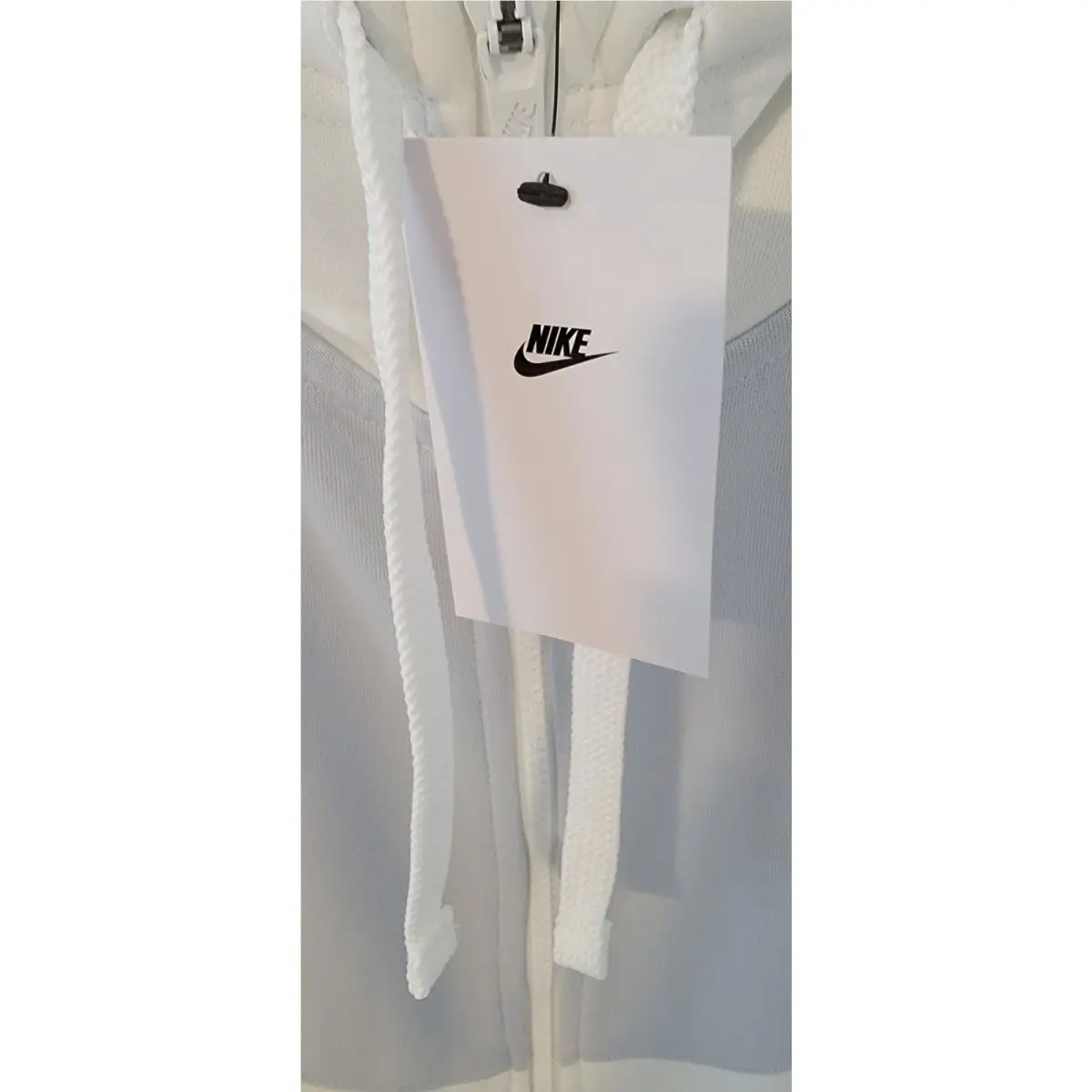 Nike clothing - White 1