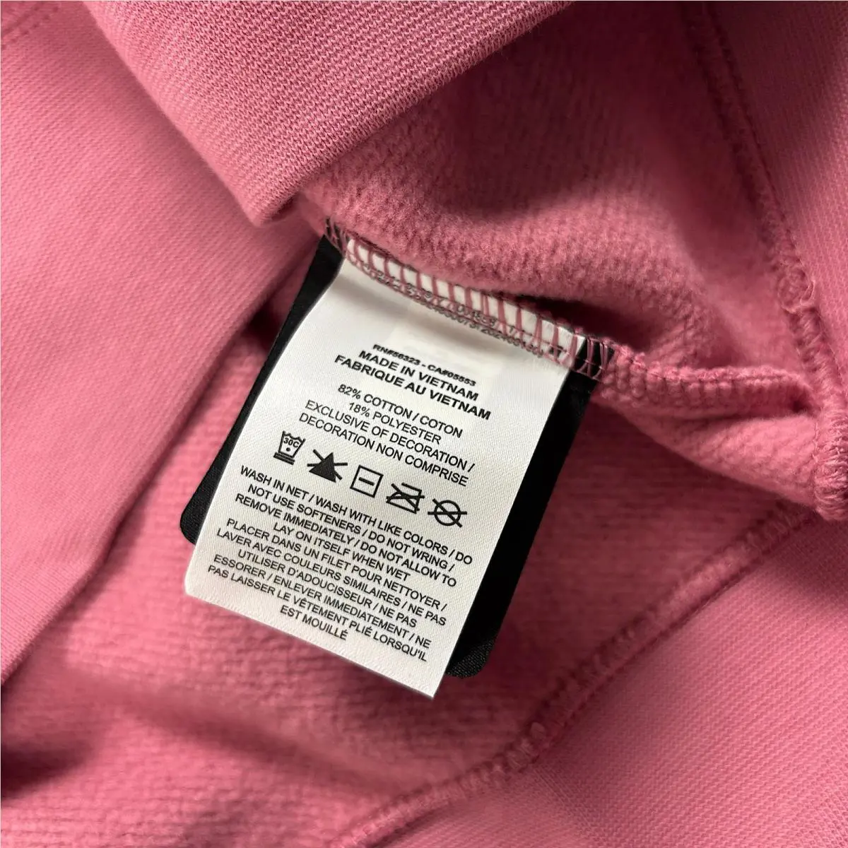Nike clothing - Pink (UPC: 197601424325) 3