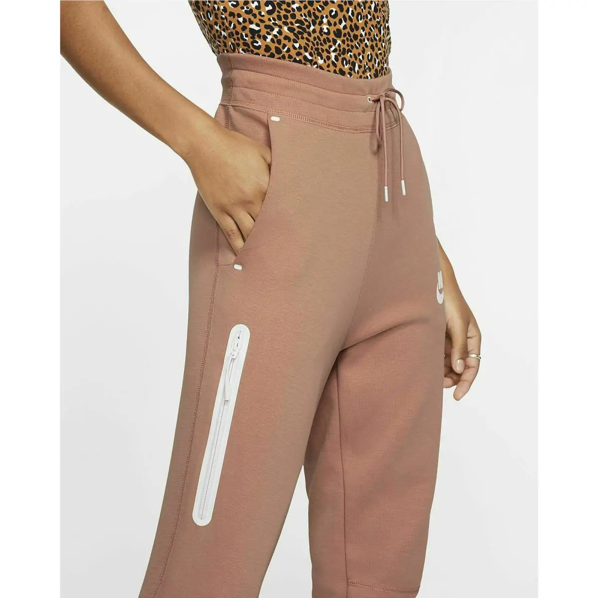 Nike clothing - Pink 1