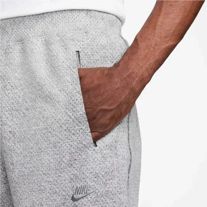 Nike clothing - Gray (UPC: 196607625712) 1