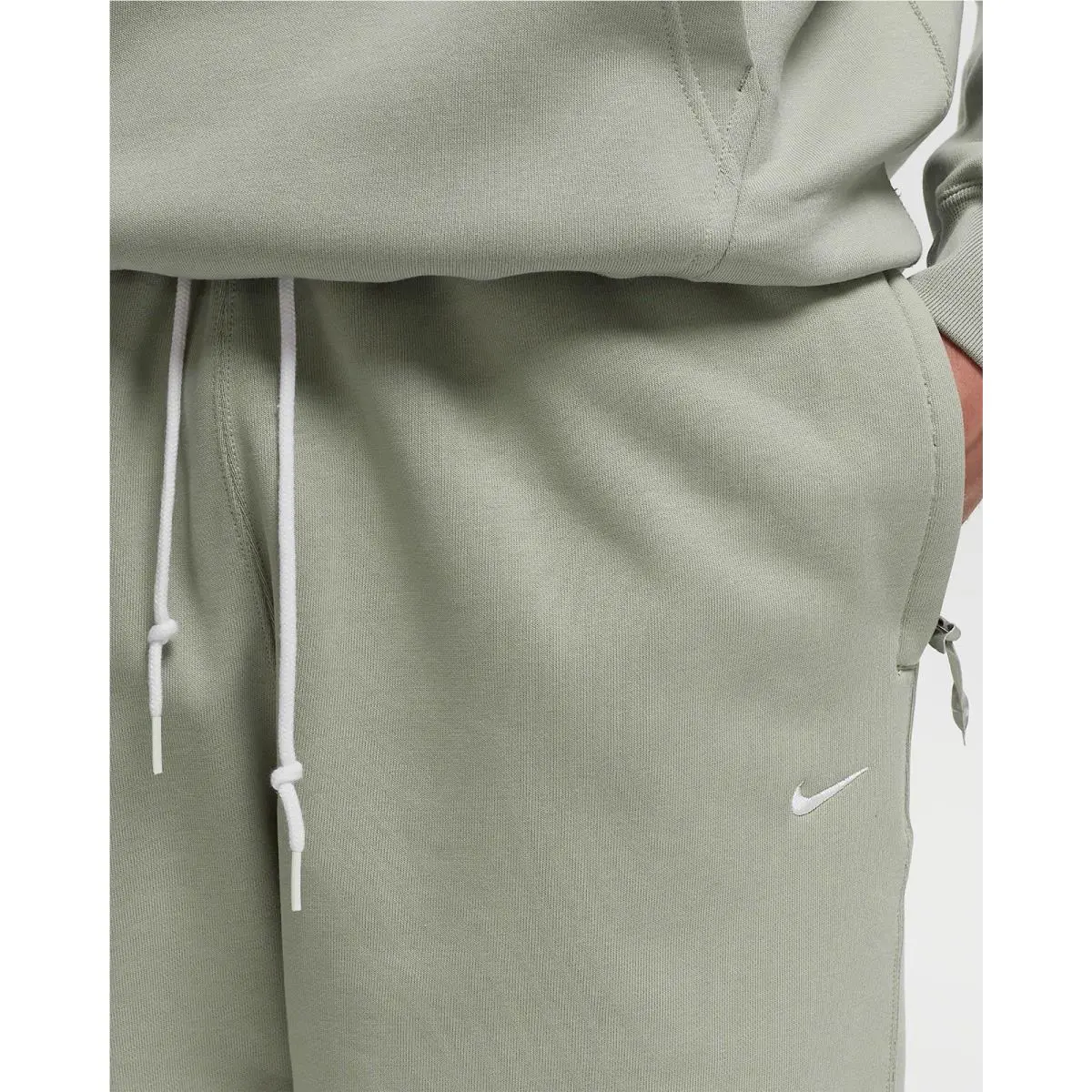 Nike clothing - DX1364-370 - DX1364-370 - Light Green 1
